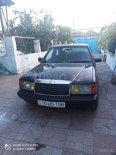 Mercedes 190 1991, 450,000 km - 2.0 l - Neftçala