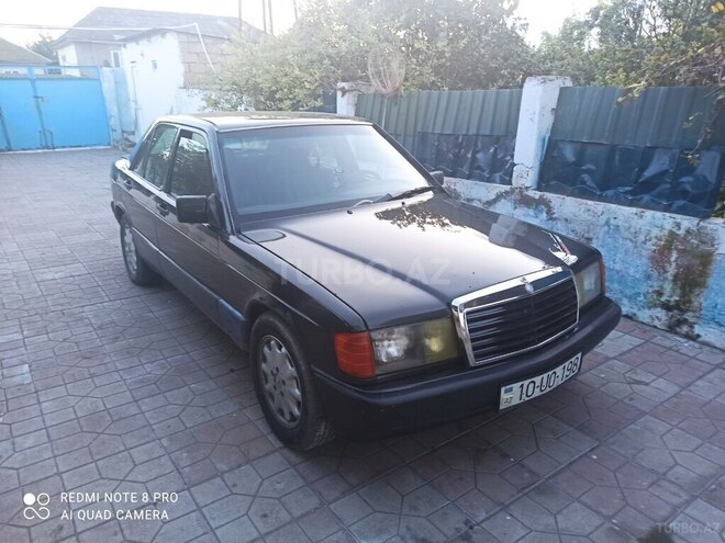 Mercedes 190 1991, 450,000 km - 2.0 l - Neftçala