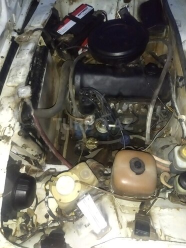 LADA (VAZ) 2107 1988, 20,000 km - 1.6 l - Beyləqan