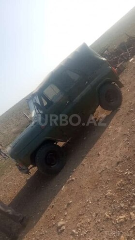 UAZ 469 1990, 100,000 km - 2.4 л - Goranboy