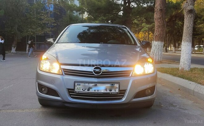 Opel Astra 2007, 330,000 km - 1.4 l - Bakı