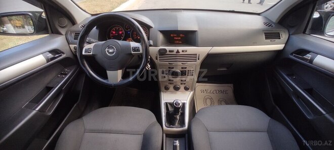 Opel Astra 2007, 330,000 km - 1.4 l - Bakı