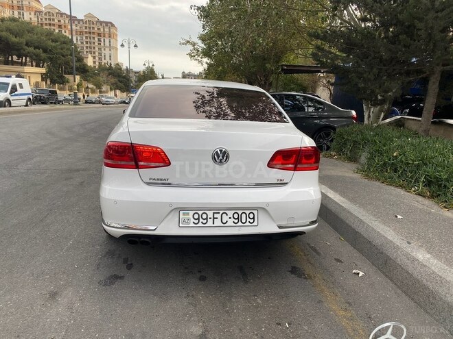 Volkswagen Passat 2011, 227,000 km - 1.8 l - Bakı