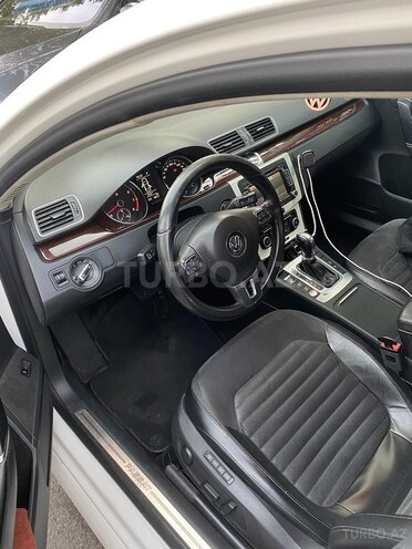 Volkswagen Passat 2011, 227,000 km - 1.8 l - Bakı