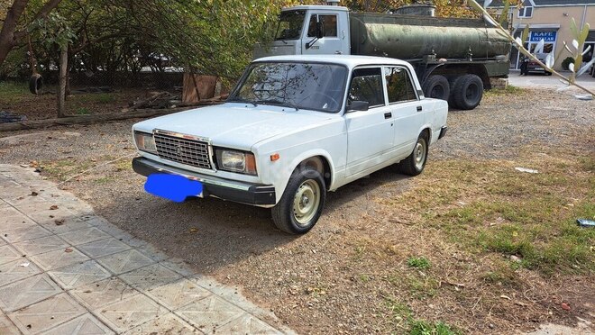LADA (VAZ) 2107 2008, 1,350,000 km - 1.6 l - Qazax