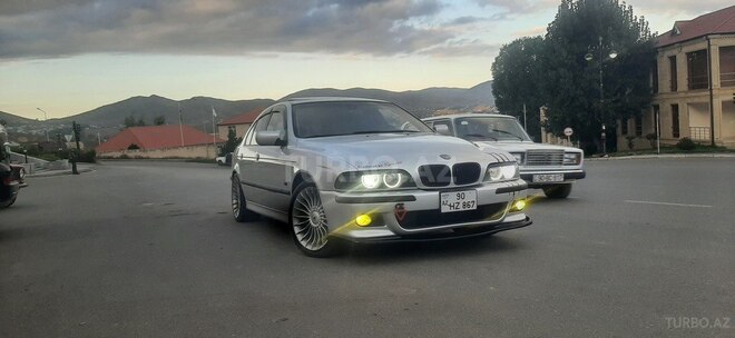 BMW 528 1996, 420,000 km - 2.8 l - Gədəbəy
