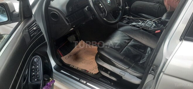 BMW 528 1996, 420,000 km - 2.8 l - Gədəbəy