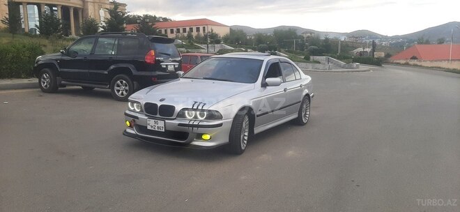 BMW 528 1996, 420,000 km - 2.8 l - Gədəbəy