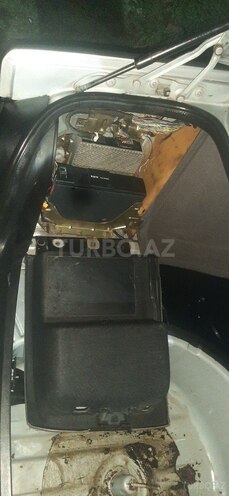 BMW 528 1996, 420,000 km - 2.8 l - Gədəbəy