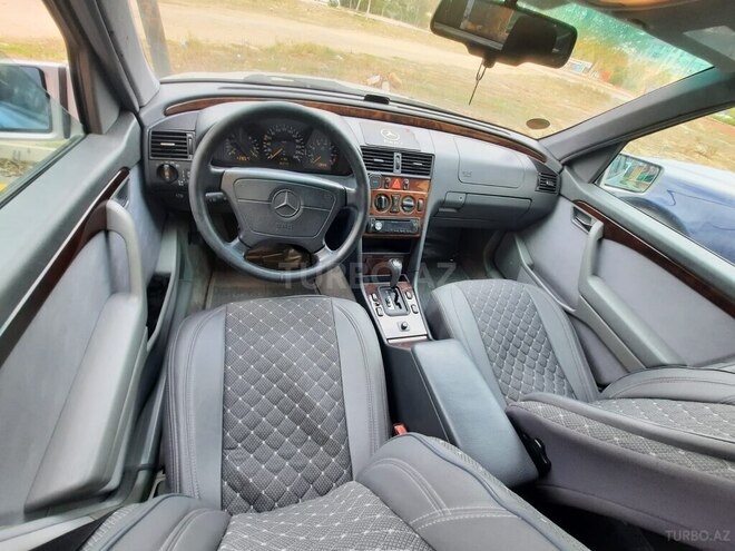 Mercedes C 200 1996, 256,000 km - 2.0 l - Bakı