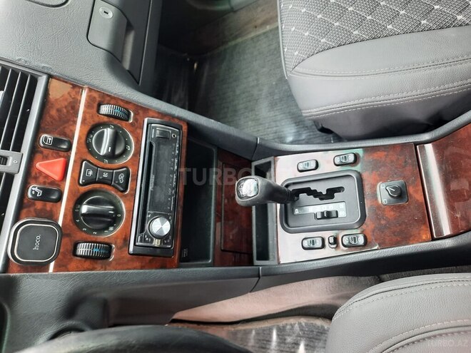 Mercedes C 200 1996, 256,000 km - 2.0 l - Bakı