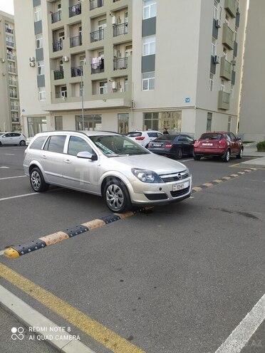 Opel Astra 2006, 185,000 km - 1.4 л - Bakı