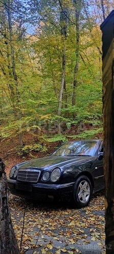 Mercedes E 200 1996, 400,000 km - 2.0 l - Bakı