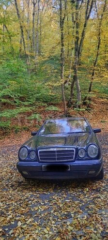Mercedes E 200 1996, 400,000 km - 2.0 l - Bakı