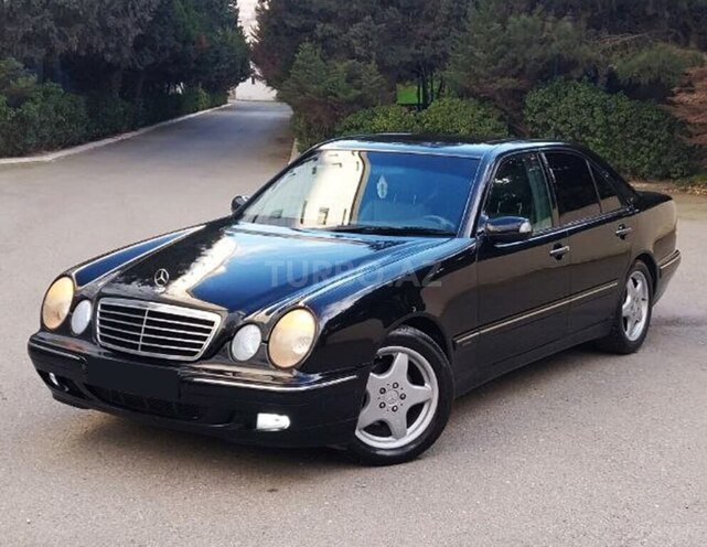 Mercedes E 280 2001, 420,000 km - 2.8 l - Bakı