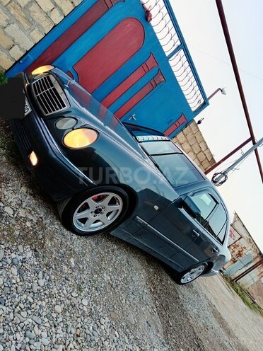 Mercedes E 240 1999, 390,000 km - 2.4 л - Siyəzən