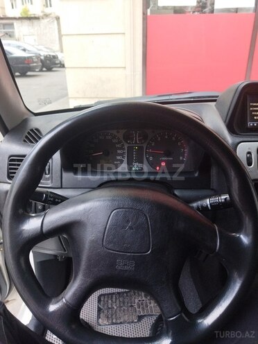 Mitsubishi Pajero io 2001, 300,000 km - 2.0 л - Bakı