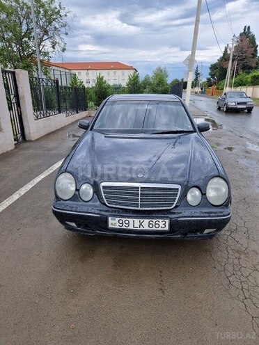 Mercedes E 220 2000, 444,500 km - 2.2 л - Gəncə