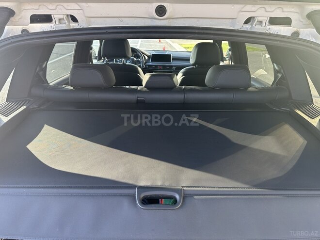 BMW X5 2017, 175,000 km - 2.0 l - Bakı