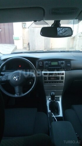 Toyota Corolla 2004, 241,000 km - 1.4 l - Bakı