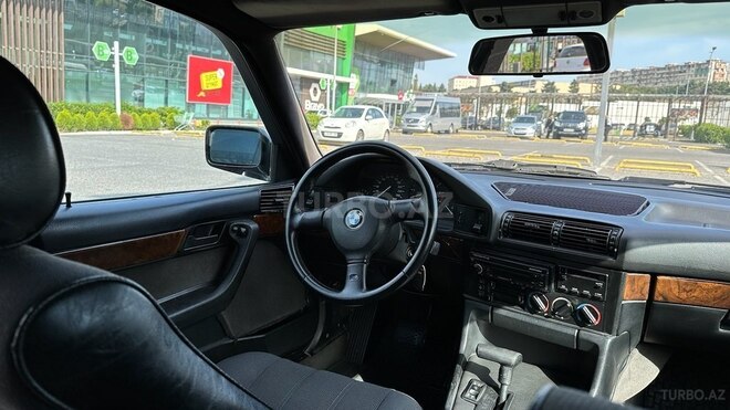 BMW 525 1991, 529,000 km - 2.5 l - Bakı
