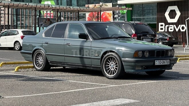 BMW 525 1991, 529,000 km - 2.5 l - Bakı