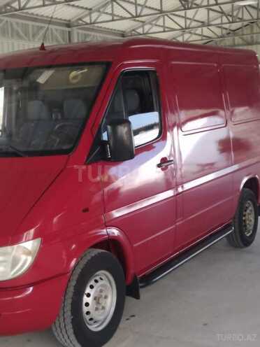 Mercedes Sprinter 212 2000, 268,960 km - 2.2 l - Sabirabad