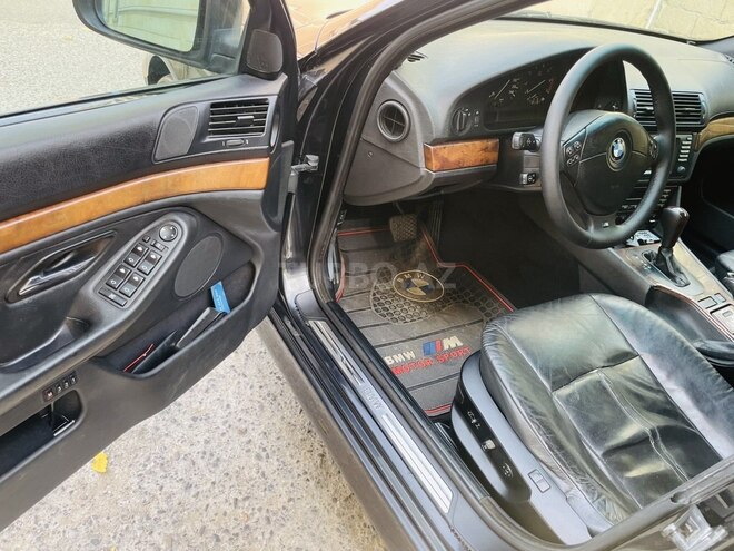 BMW 535 2001, 468,866 km - 3.5 l - Bakı