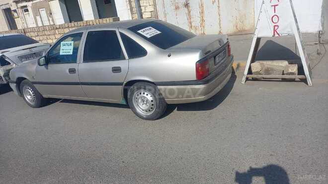 Opel Vectra 1994, 450,000 km - 1.6 l - Sumqayıt