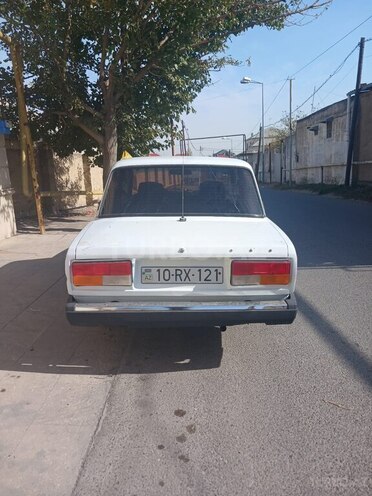 LADA (VAZ) 2107 2006, 270,000 km - 1.6 л - Bakı