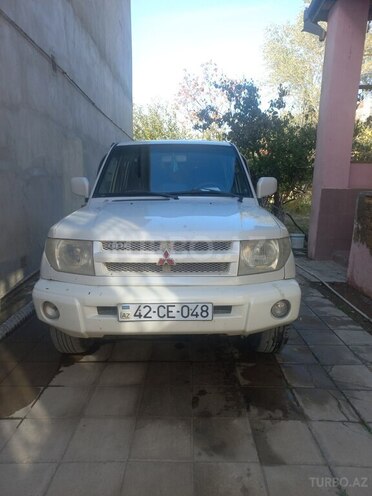 Mitsubishi Pajero io 2000, 322,000 km - 1.8 l - Bakı
