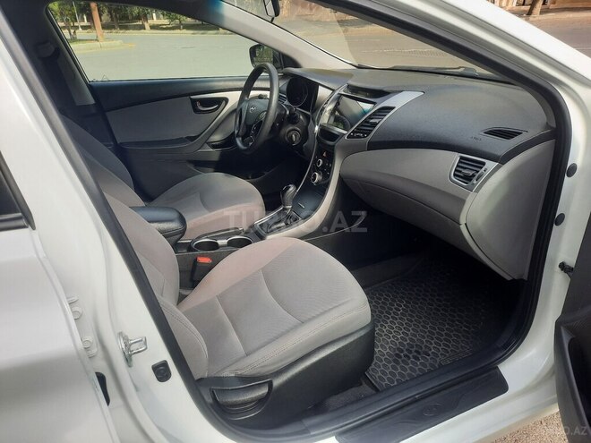 Hyundai Elantra 2014, 166,000 km - 1.8 л - Mingəçevir