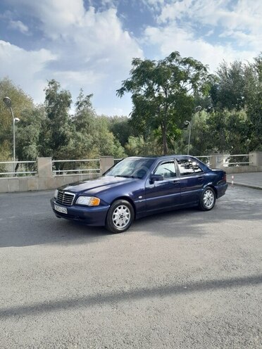 Mercedes C 200 1997, 281,490 km - 2.0 l - Zərdab
