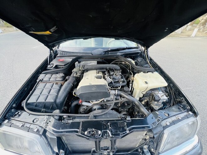 Mercedes C 230 1997, 252,000 km - 2.3 l - Bakı