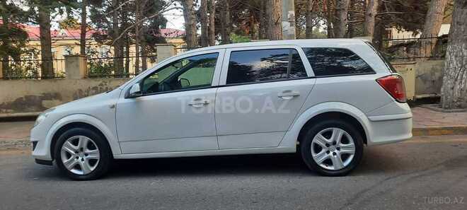Opel Astra 2010, 205,000 km - 1.4 l - Bakı