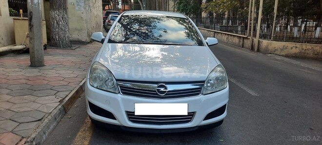 Opel Astra 2010, 205,000 km - 1.4 l - Bakı