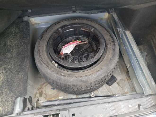 Mercedes E 270 2000, 528,000 km - 2.7 l - Bakı