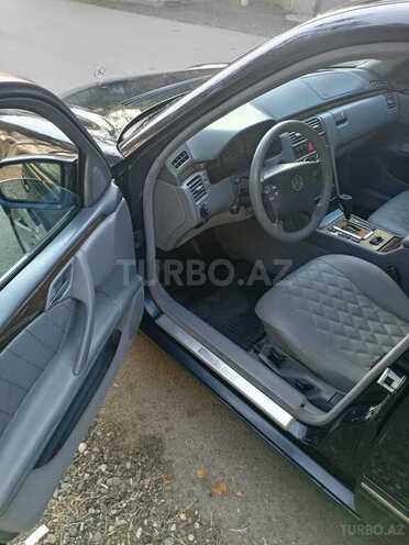 Mercedes E 270 2000, 528,000 km - 2.7 l - Bakı