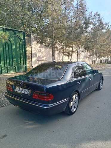 Mercedes E 270 2000, 528,000 km - 2.7 l - Bakı