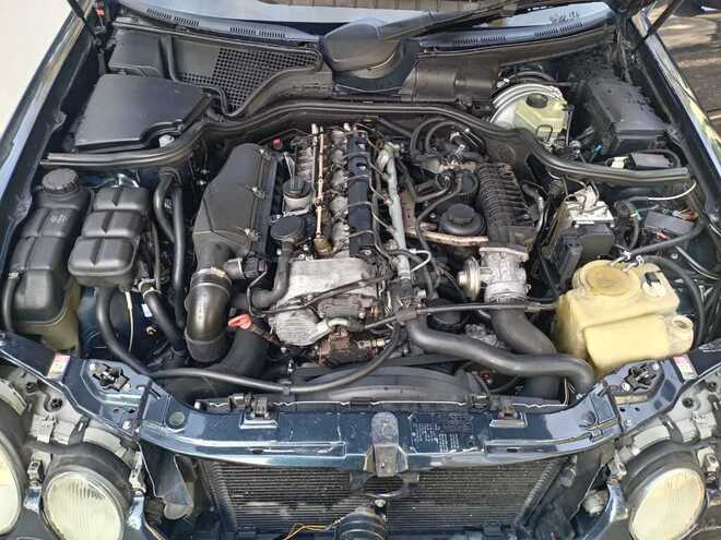 Mercedes E 270 2000, 528,000 km - 2.7 l - Bakı