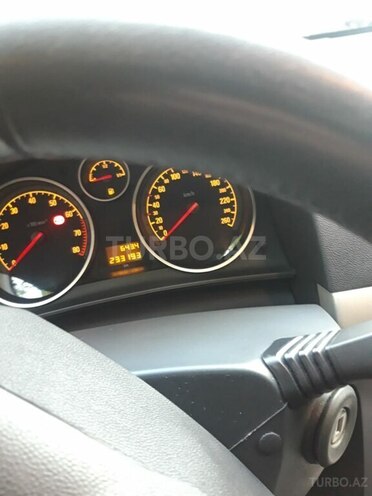Opel Astra 2008, 225,200 km - 1.8 l - Bakı