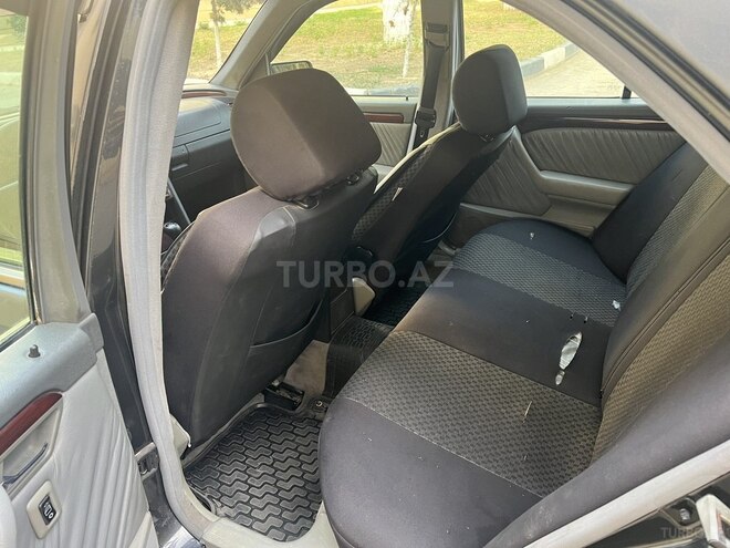 Mercedes C 180 1996, 290,000 km - 1.8 л - Sumqayıt