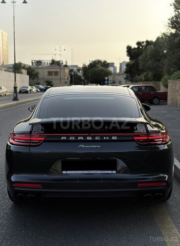 Porsche  2018, 31,400 km - 3.0 l - Bakı