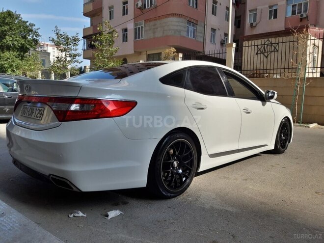 Hyundai Grandeur 2014, 228,850 km - 2.2 l - Bakı
