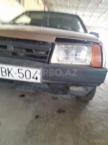 LADA (VAZ) 2109 1991, 300,000 km - 1.5 l - Sabirabad