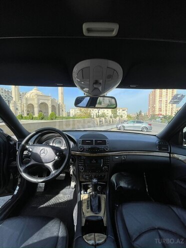 Mercedes E 280 2006, 276,000 km - 3.0 l - Bakı