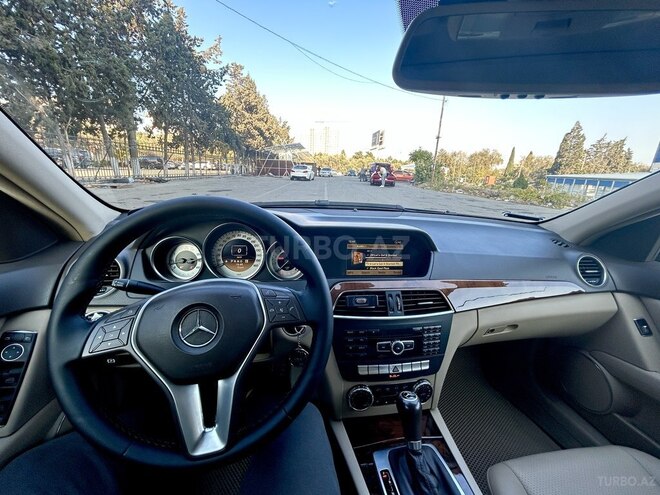 Mercedes C 250 2012, 185,391 km - 1.8 л - Bakı
