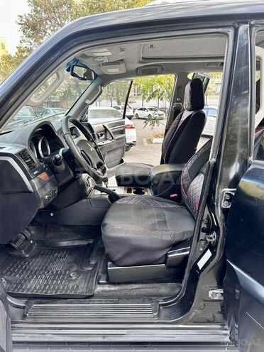 Mitsubishi Pajero 2007, 190,000 km - 3.0 l - Bakı