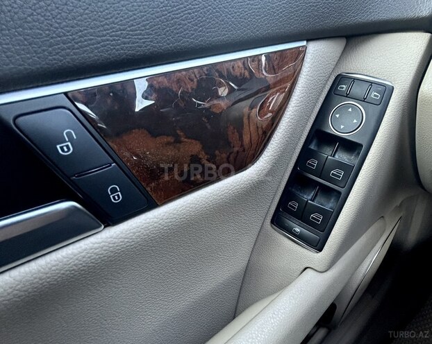 Mercedes C 250 2012, 185,391 km - 1.8 л - Bakı