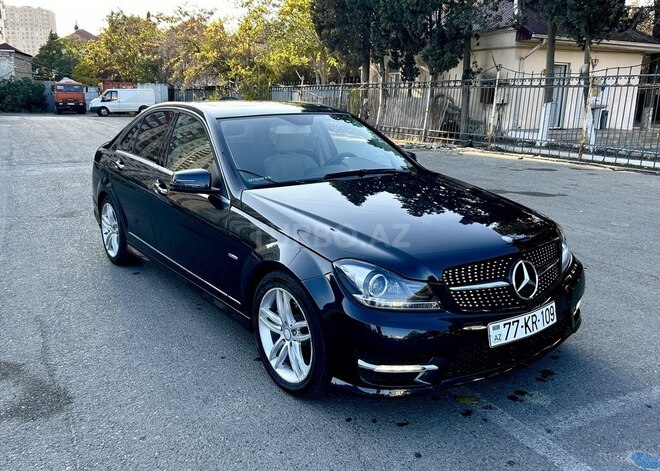 Mercedes C 250 2012, 185,391 km - 1.8 л - Bakı